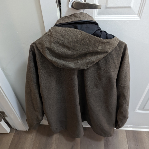 Stormtech Rain Jacket- Brown Size L - Picture 2 of 7